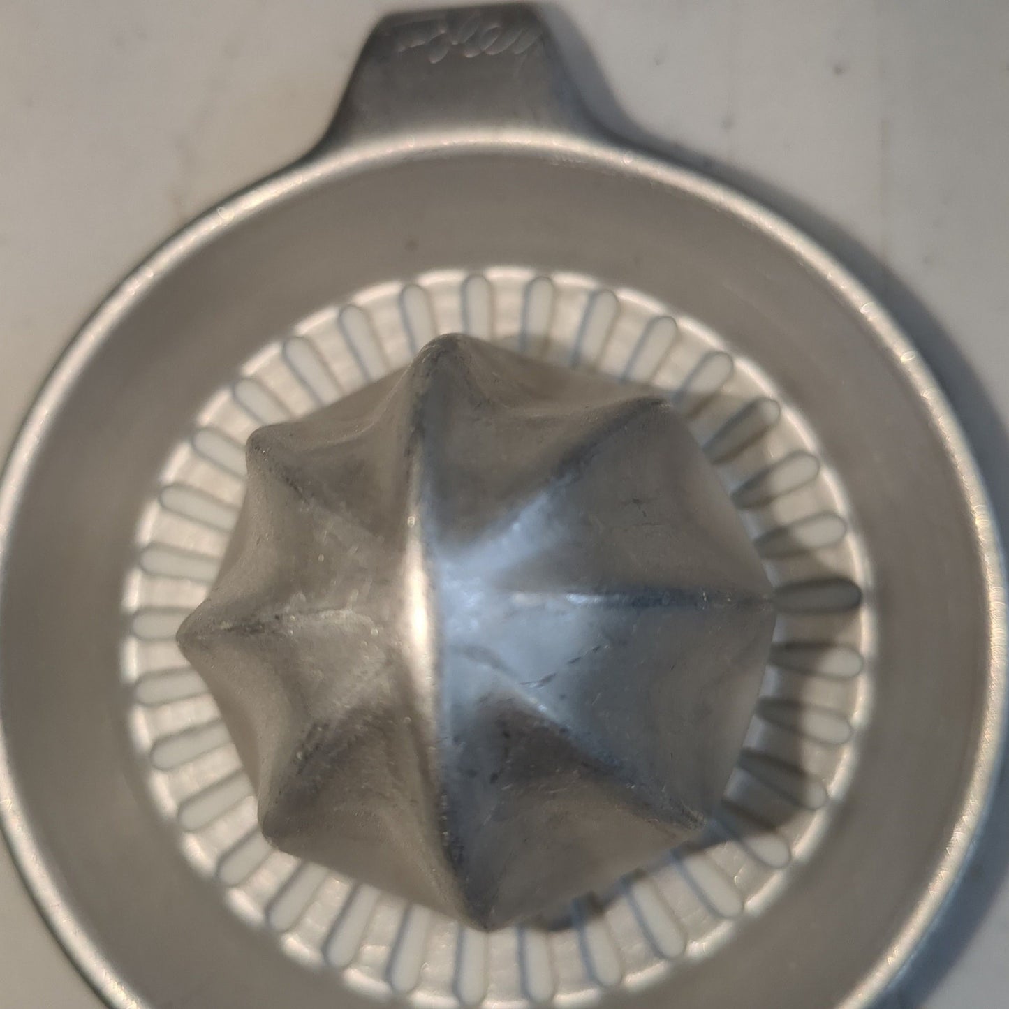 Vintage Foley Aluminum Juicer alu108