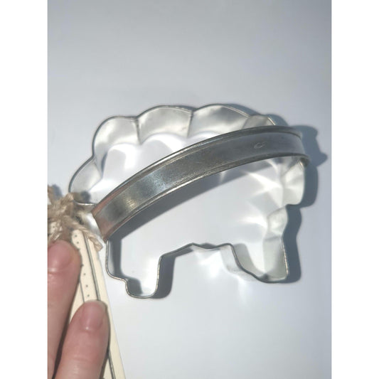 AC1 Vintage Ann Clark The Sheep cookie cutter