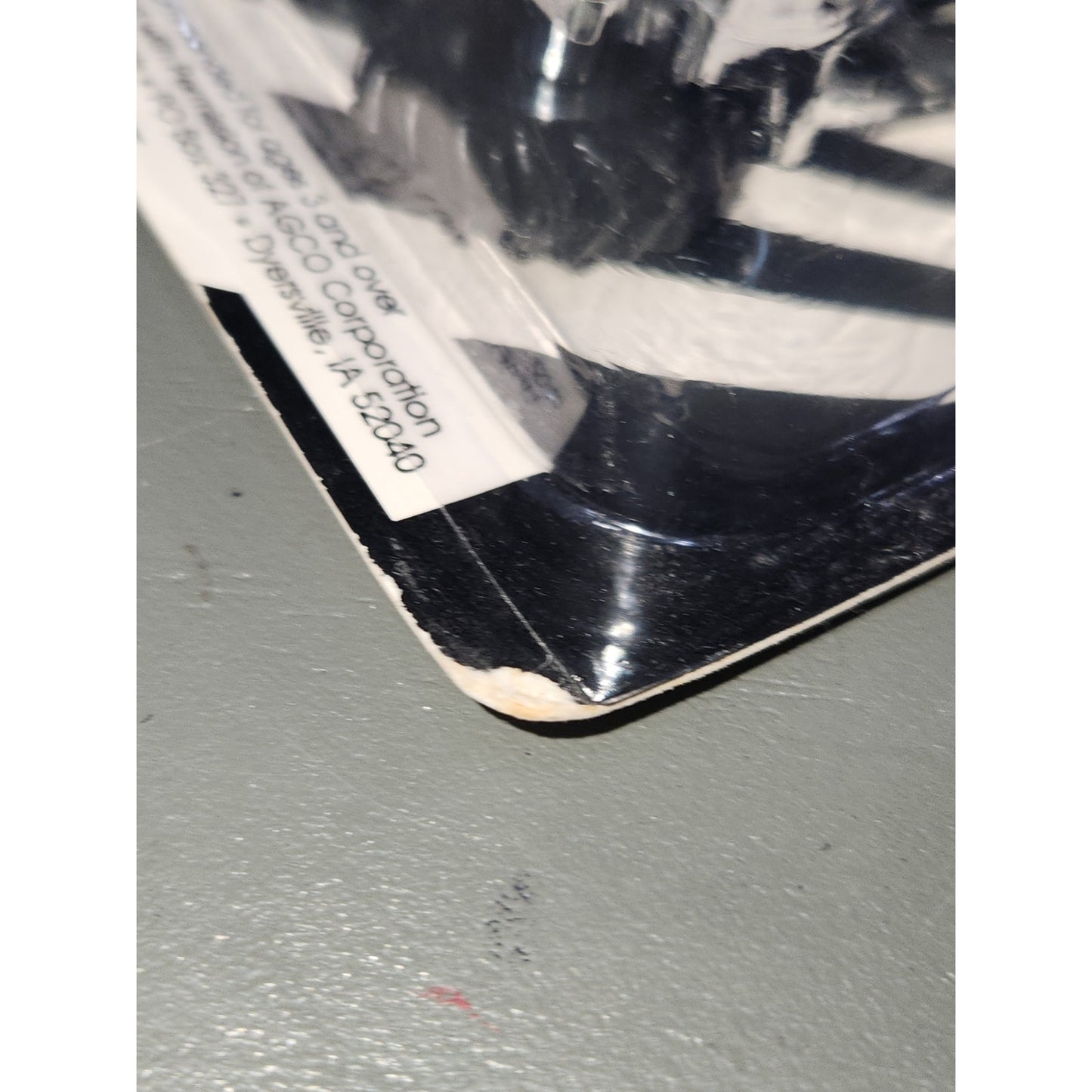 AGCO Farm Equipment 1992 160 White Farm Tractor 1/64 Christmas Ornament co41