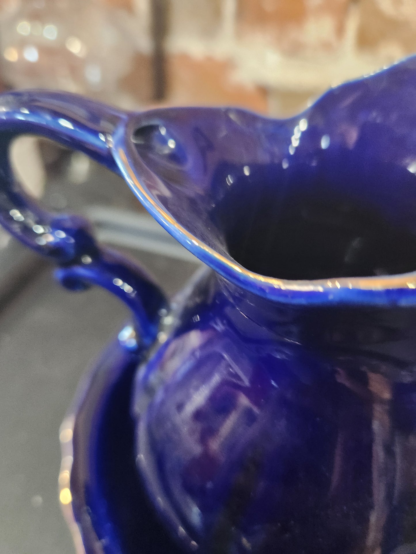 Porcelain Small Pitcher Bowl Set Taiwan Blue Floral Gold Trim Accent pit23 CLEARANCE
