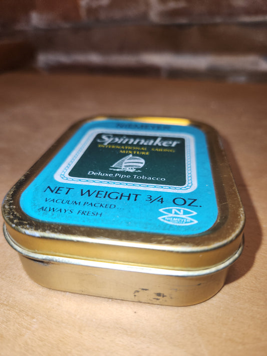 Vintage Niemyer Spinnaker International Sailing Mixture Tobacco Tin 3/4 oz International Deluxe Pipe Tobaccos World Tabac LTD tin03