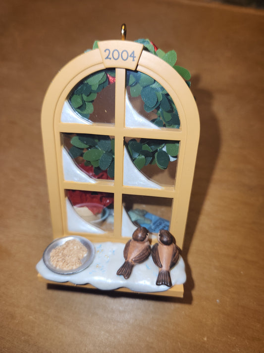 Hallmark Keepsake Christmas Ornament 2004 Winter Garden in box