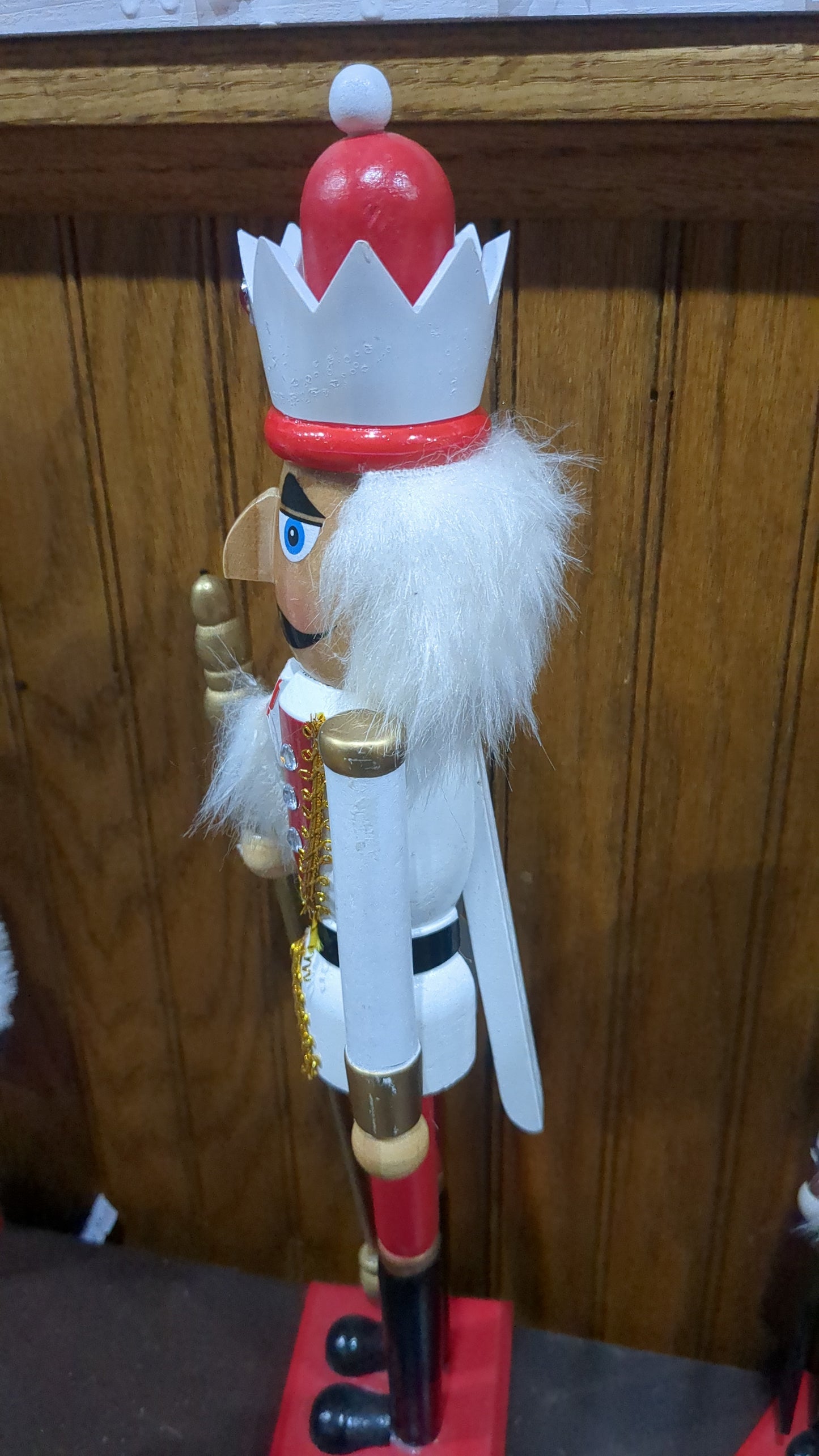 Nutcracker king, white, red, gold