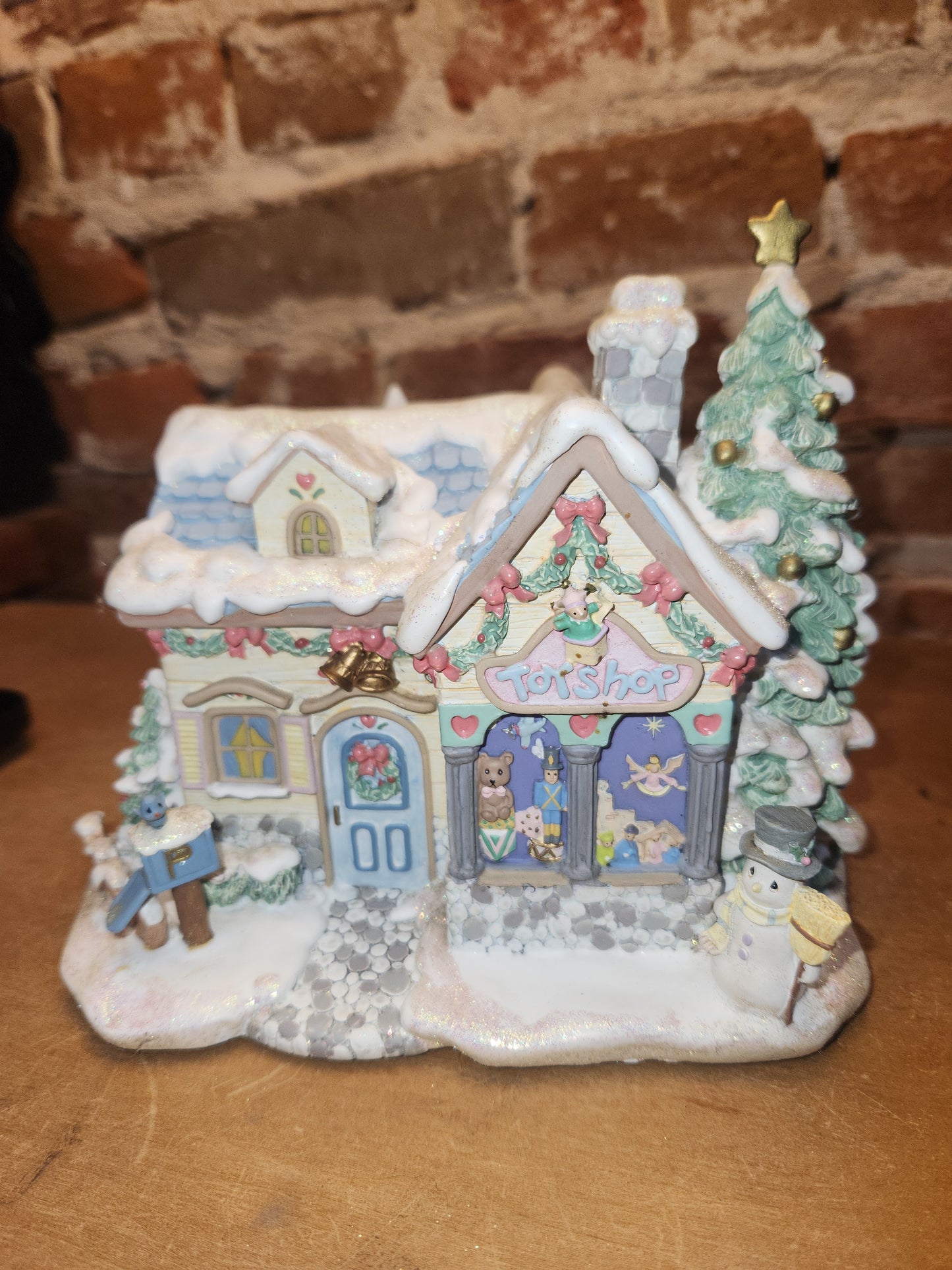Vintage Hathorne Village Precious Moments Village Tiny Treasures Toy Shop pm1