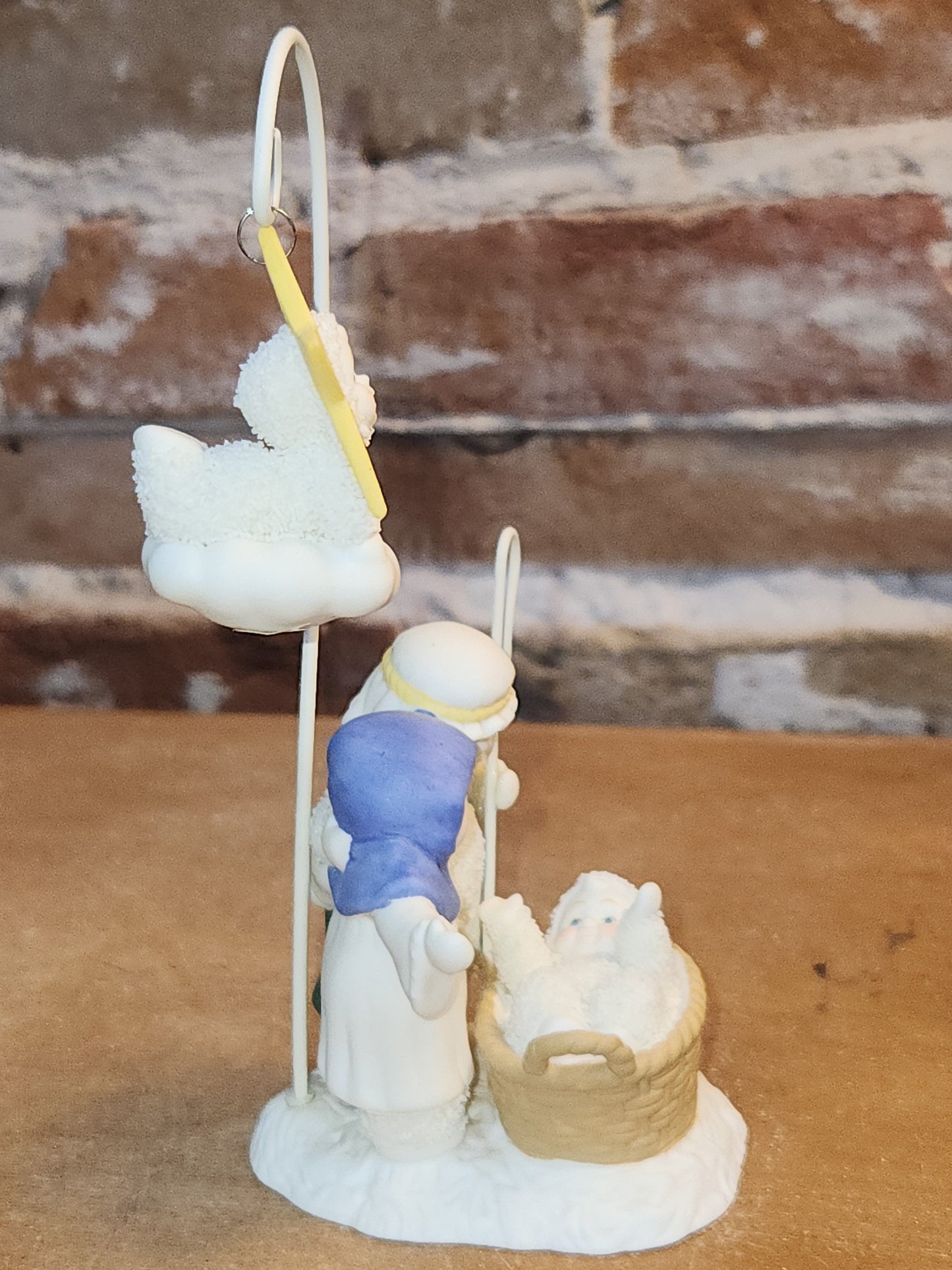 Department 56 Snowbabies A Star Shone Down Where He Lay Nativity Scene 2006 sb76