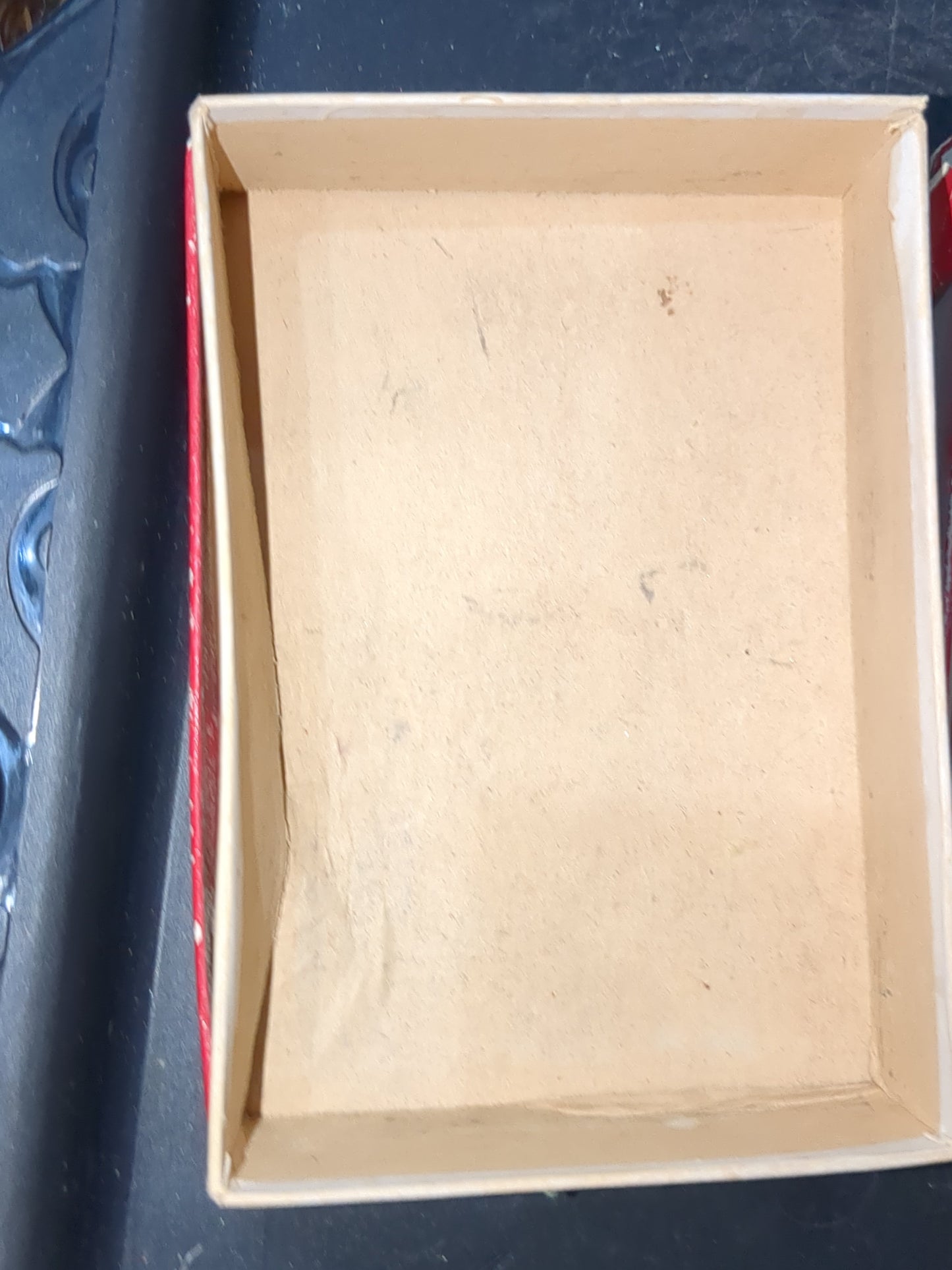 Vintage La Palina Mild Cigar Senators Box tin993