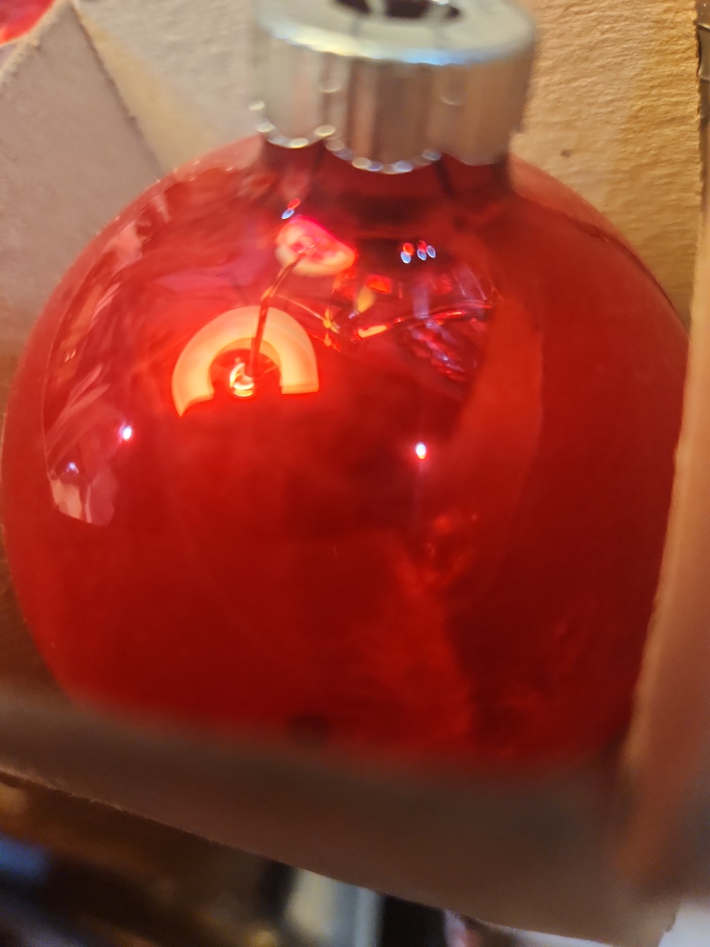 Vintage Shiny Brite 2 1/2" Red Ornaments in Box. Incomplete set. AS IS bo81