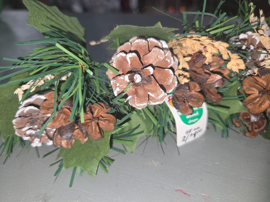Vintage Joybrite Christmas Picks Lot of 5 Pinecone Bakuli Pods Baby's Breath jb76