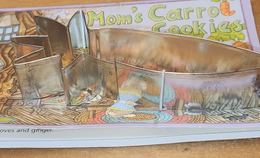 Vintage Collectible Cookie Cutter Patricia Lynn Bradley Mom's Carrot Cookies PB4
