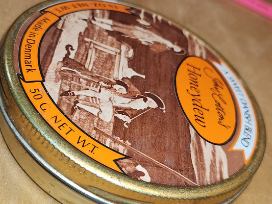 Vintage John Cotton's Honeydew A Sweet Danish Blend 1.75oz 50 g Tobacco Tin002