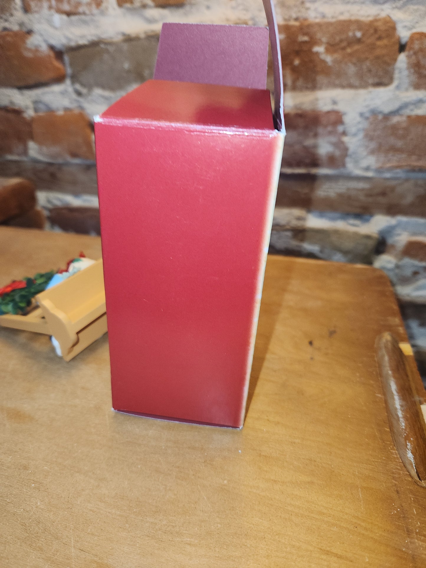 Hallmark Keepsake Christmas Ornament 2004 Winter Garden in box