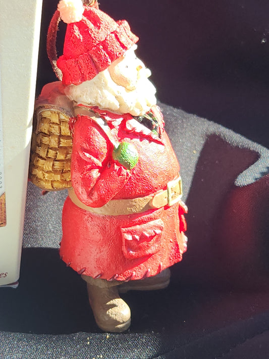 Vintage Hallmark Keepsake Ornament Kris Kringle Handcrafter 2003 Santa Backpack