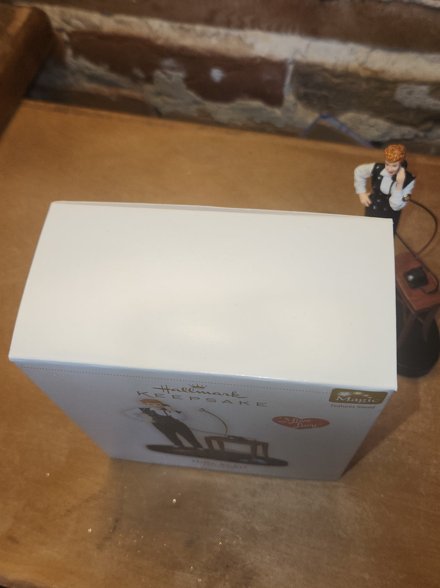 Vintage Hallmark Magic Ornament "Hello Ricky?" I Love Lucy Lucille Ball 2006 ho7