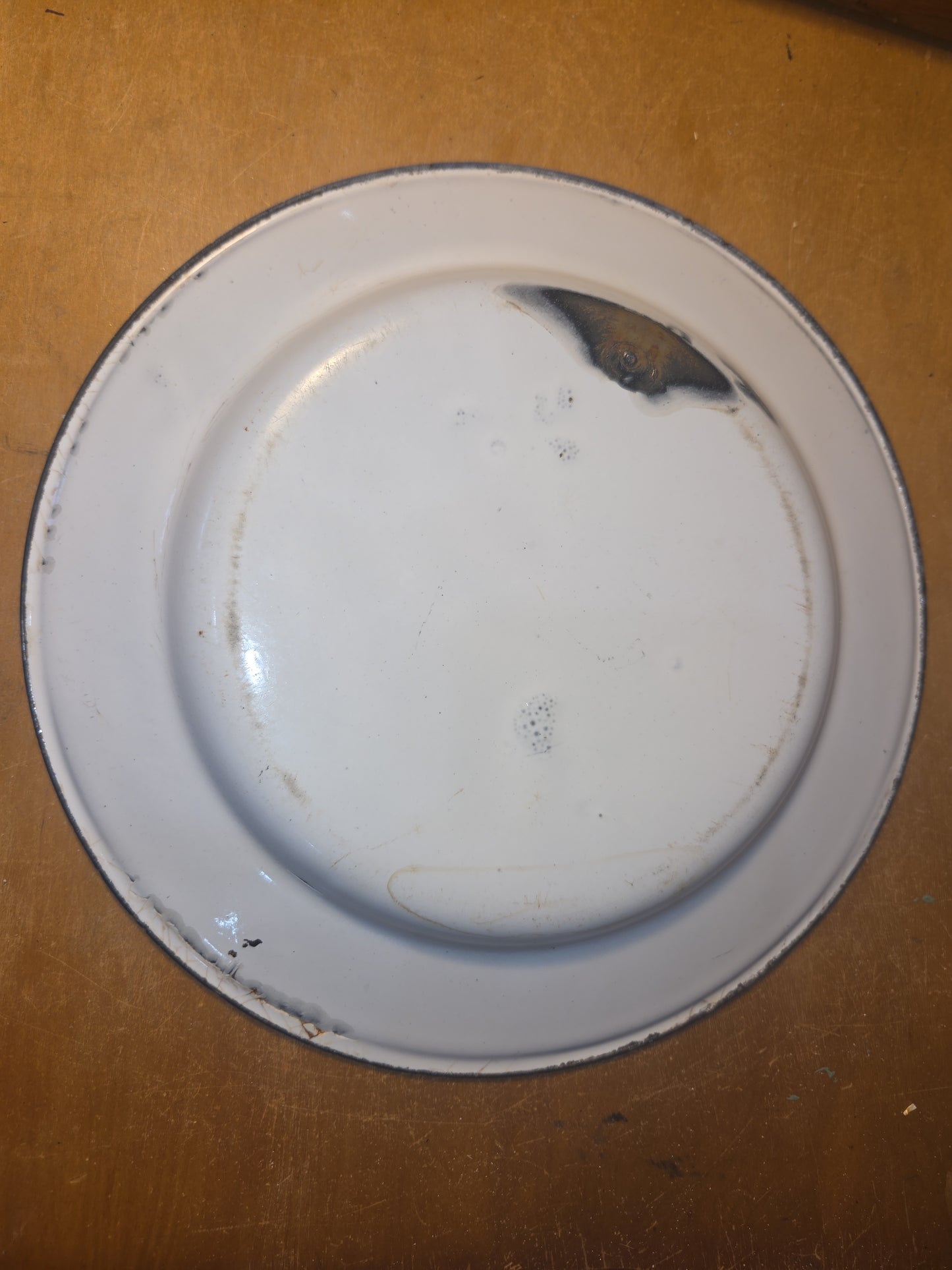 Vintage Set of 6 White Blue Enamel Plates AS IS ena91