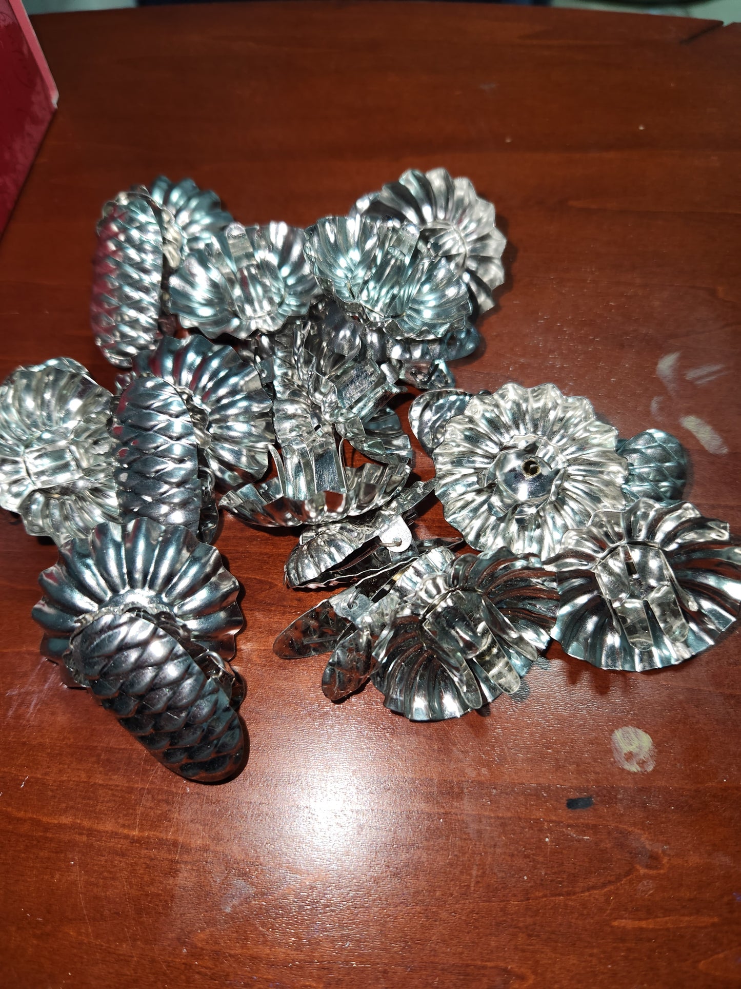 Vintage Silver Metal 2" Pinecone Christmas Tree Clip On Candle Holders Lot of 12 chr980