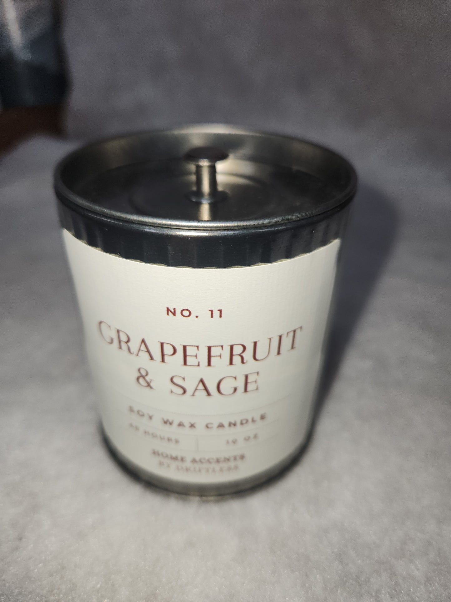 Home Accents Soy Wax Candle 10 oz Grapefruit & Sage gns