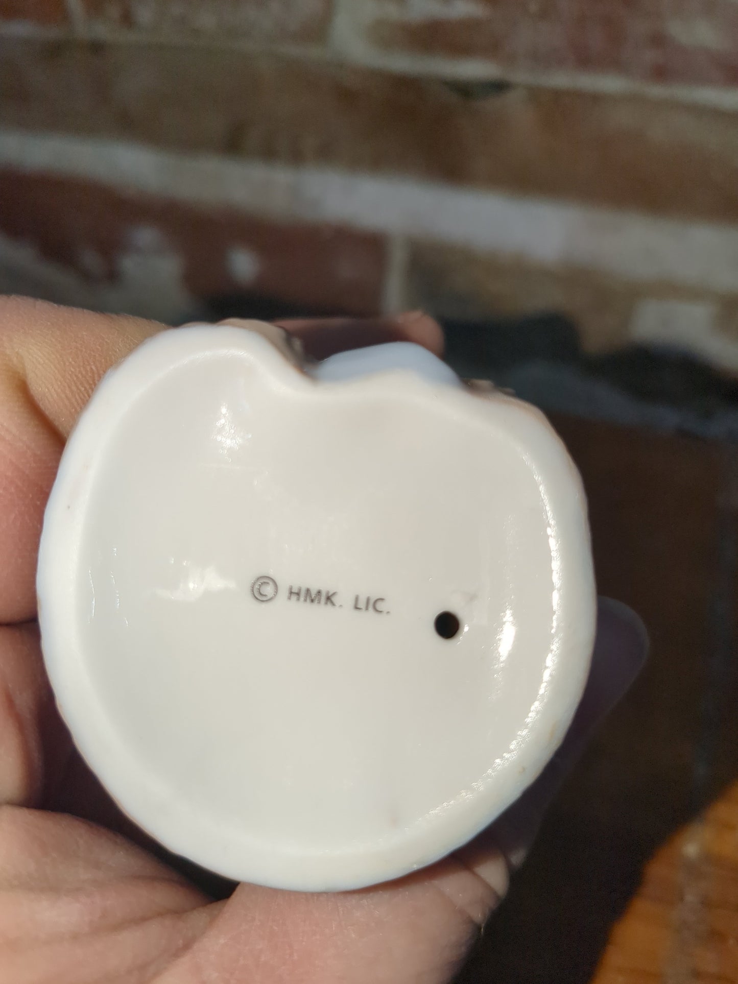 Vintage replacement piece for Hallmark ceramic 11 piece nativity set. WISEMAN #3 ONLY