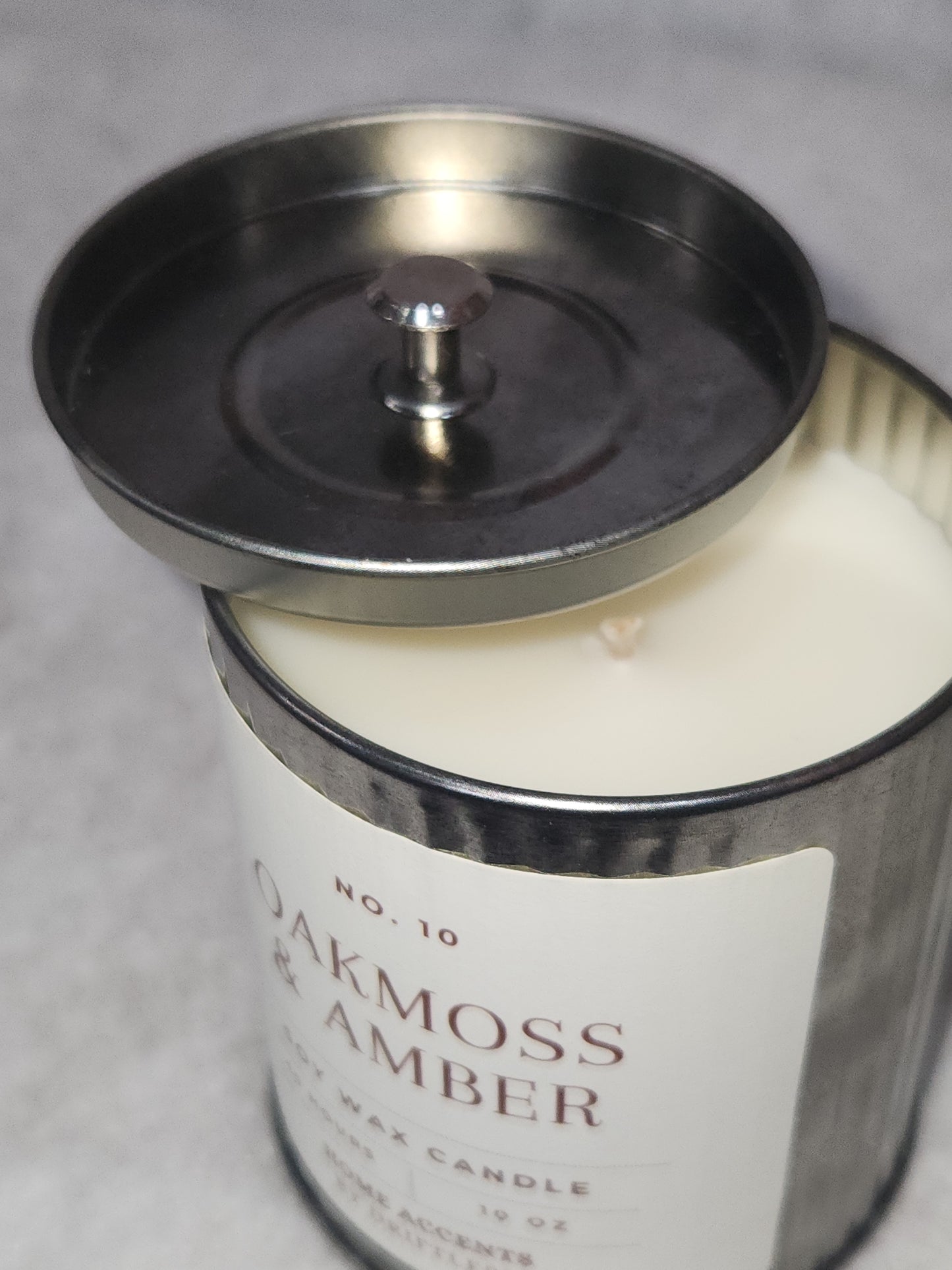 Home Accents Soy Wax Candle 10 oz Oakmoss & Amber oac