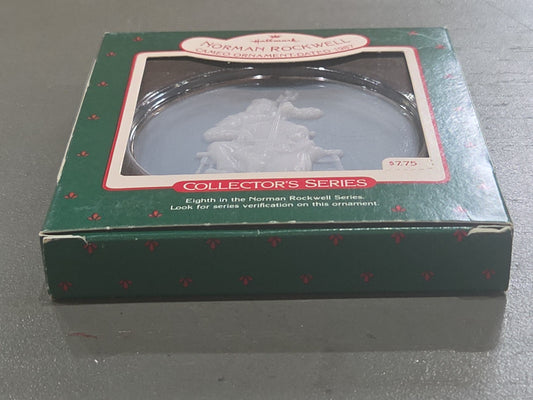 Vintage Hallmark Keepsake Norman Rockwell Cameo Ornament 8th in Series 1987
