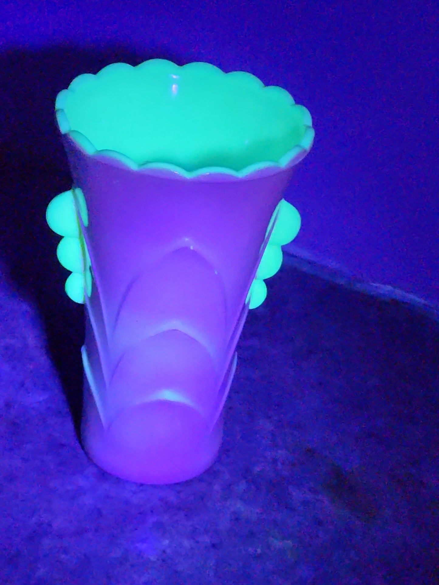 Vintage Vitrock Uranium Glass Vase Peach and White Scalloped Edges Beaded Handles Art Deco Vase GLOWS GREEN gl90