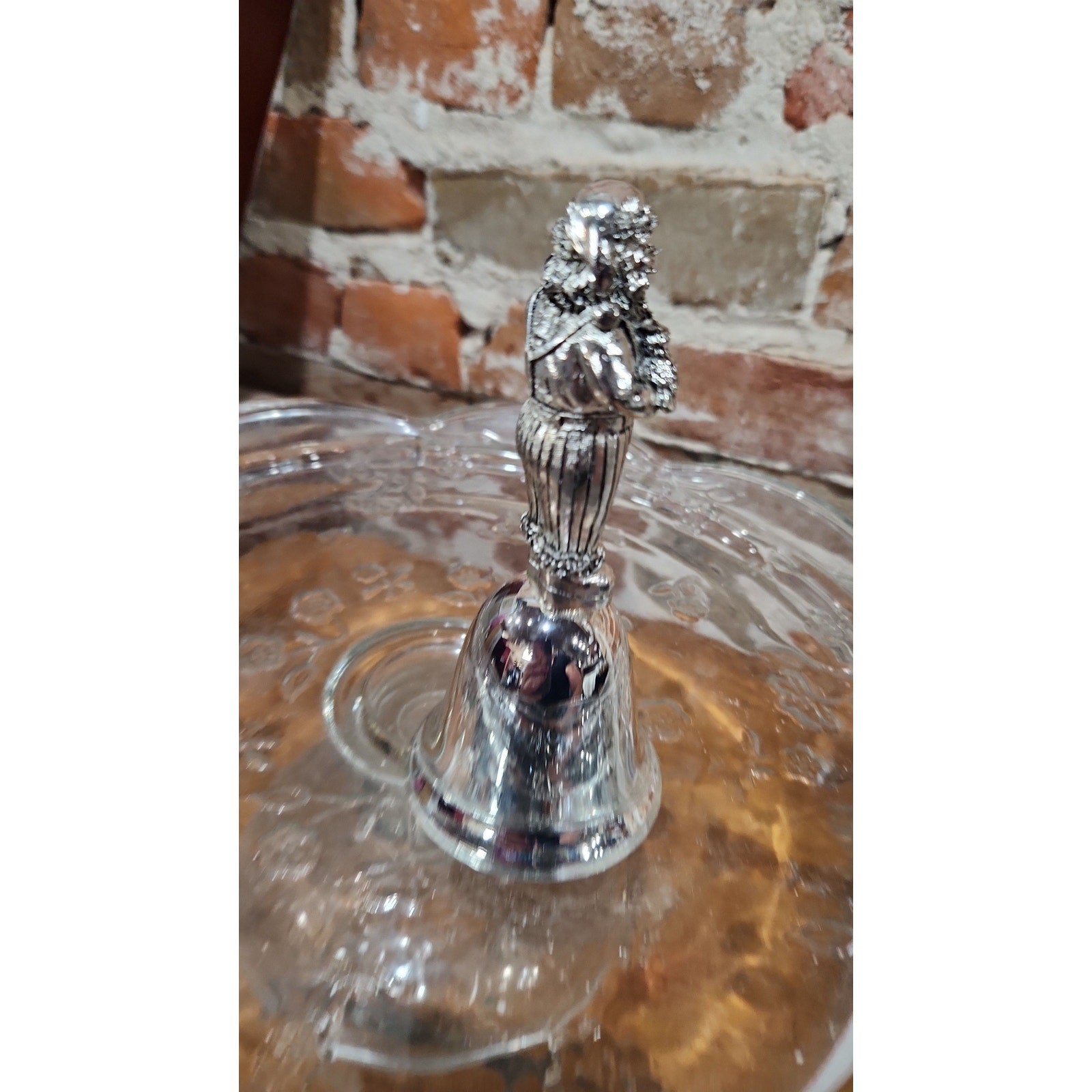Vintage Livingquarters Annual Santa Bell 2001 Laquered Silver Plate