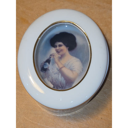Vintage Coca-Cola Coke Porcelain Trinket Box Jewelry Box Coke 1990 tb6