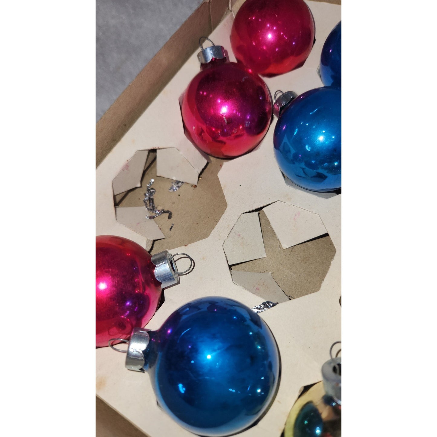 Vintage Box of Coby Glass Ornaments BO04