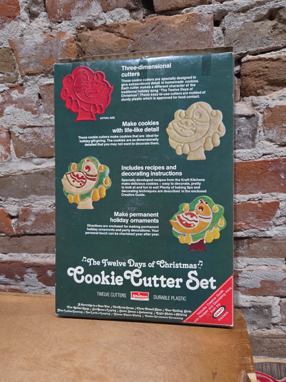 Vintage Collectible Cookie Cutters Kraft Kitchens The Twelve Days Of Christmas Plastic Cookie Cutters 1978 With Box cc76