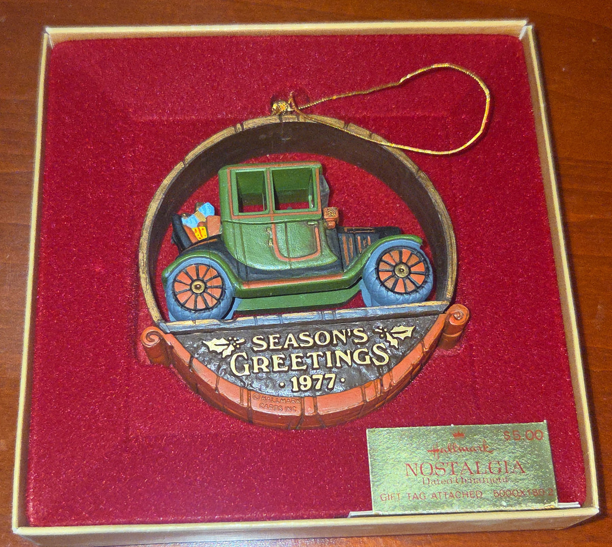 Vintage Hallmark Season's Greetings 1977 Hallmark Nostalgia Ornament Antique Car w/ Original Box