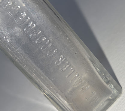Vintage Medicine Bottle The Haller Proprietary Co Blair Nebraska vb71