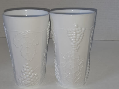 Vintage Milk Glass Indiana Glass Colony Harvest Grape Pattern Set of two 12 oz Water Glass