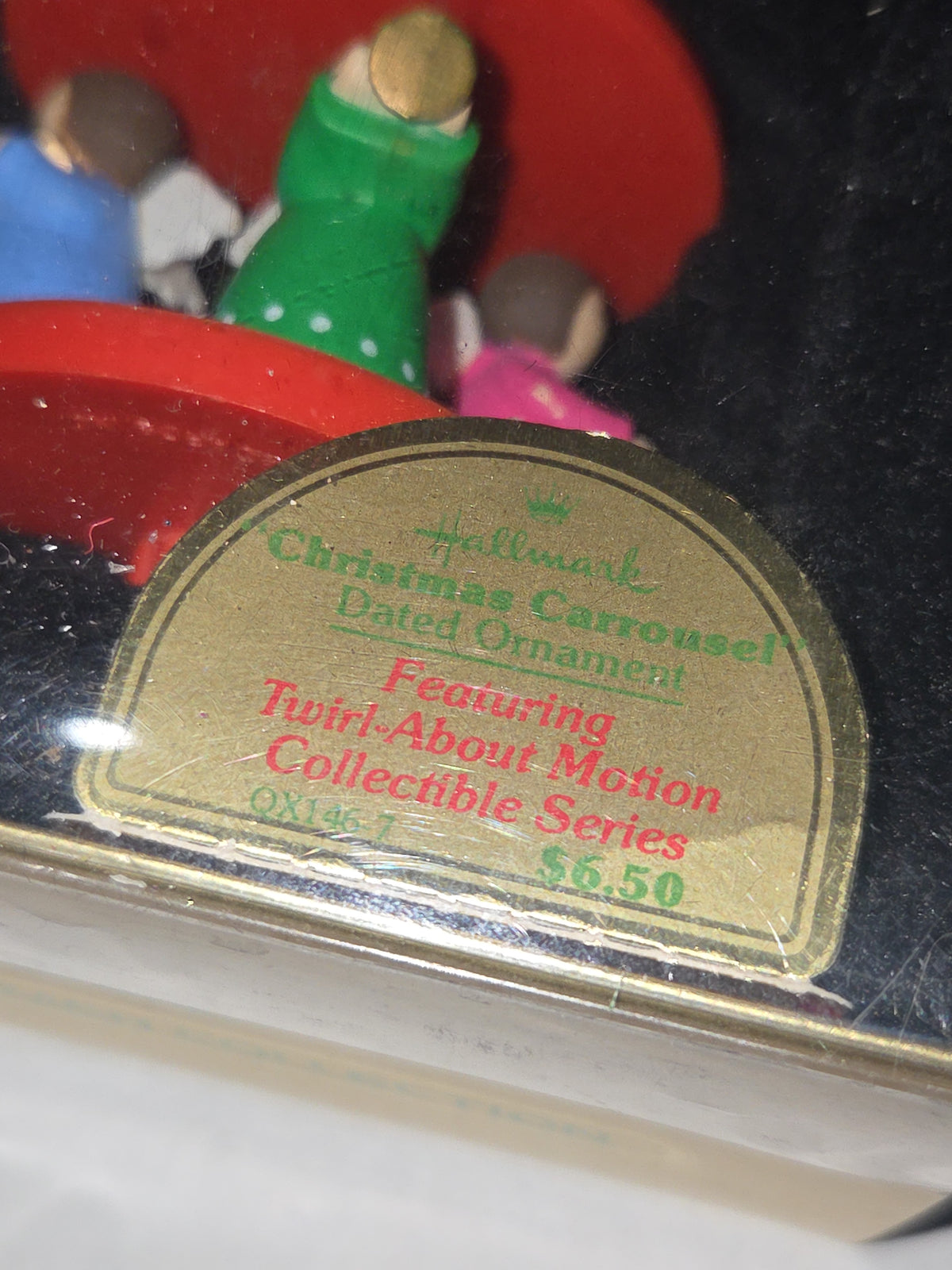 Vintage Hallmark Tree-Trimmer Ornament Christmas Carrousel Twirl-About Motion Angels Carousel