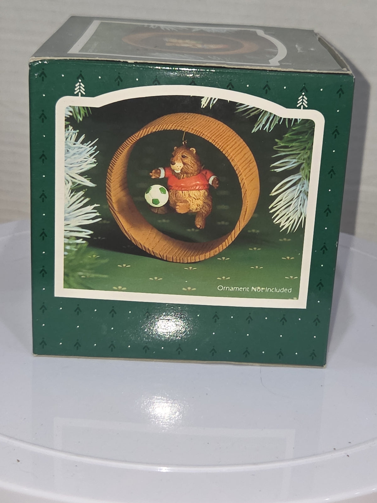 Vintage Hallmark Expandable Ornament Display Stand with 3 Rings NOS 1985