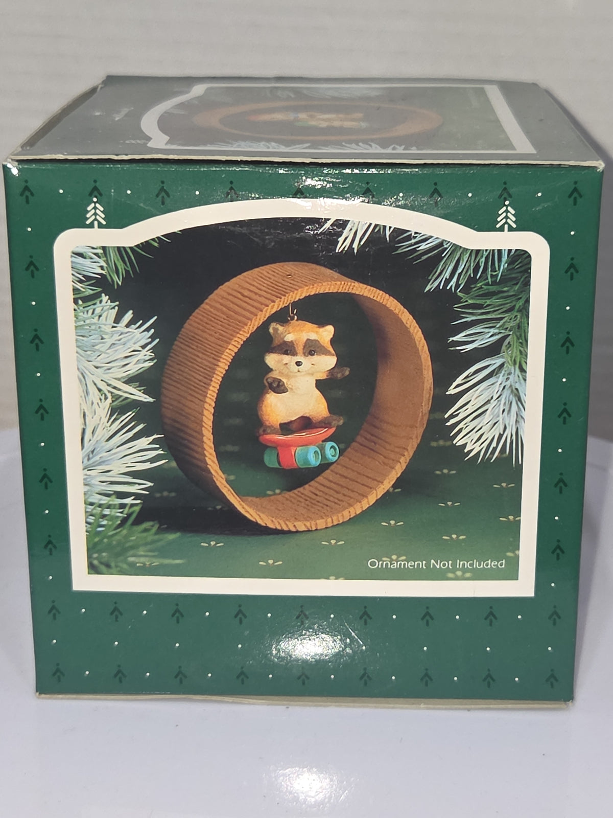 Vintage Hallmark Expandable Ornament Display Stand with 3 Rings NOS 1985