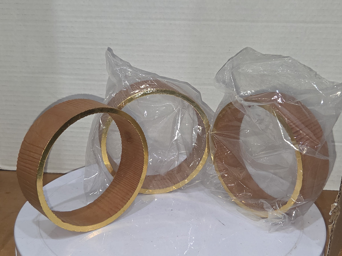 Vintage Hallmark Expandable Ornament Display Stand with 3 Rings NOS 1985
