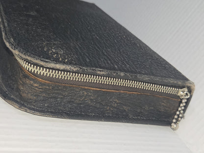 Vintage Men’s Grooming Travel Kit Toiletry Set Textured Leather