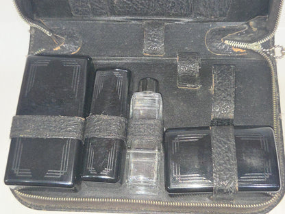 Vintage Men’s Grooming Travel Kit Toiletry Set Textured Leather