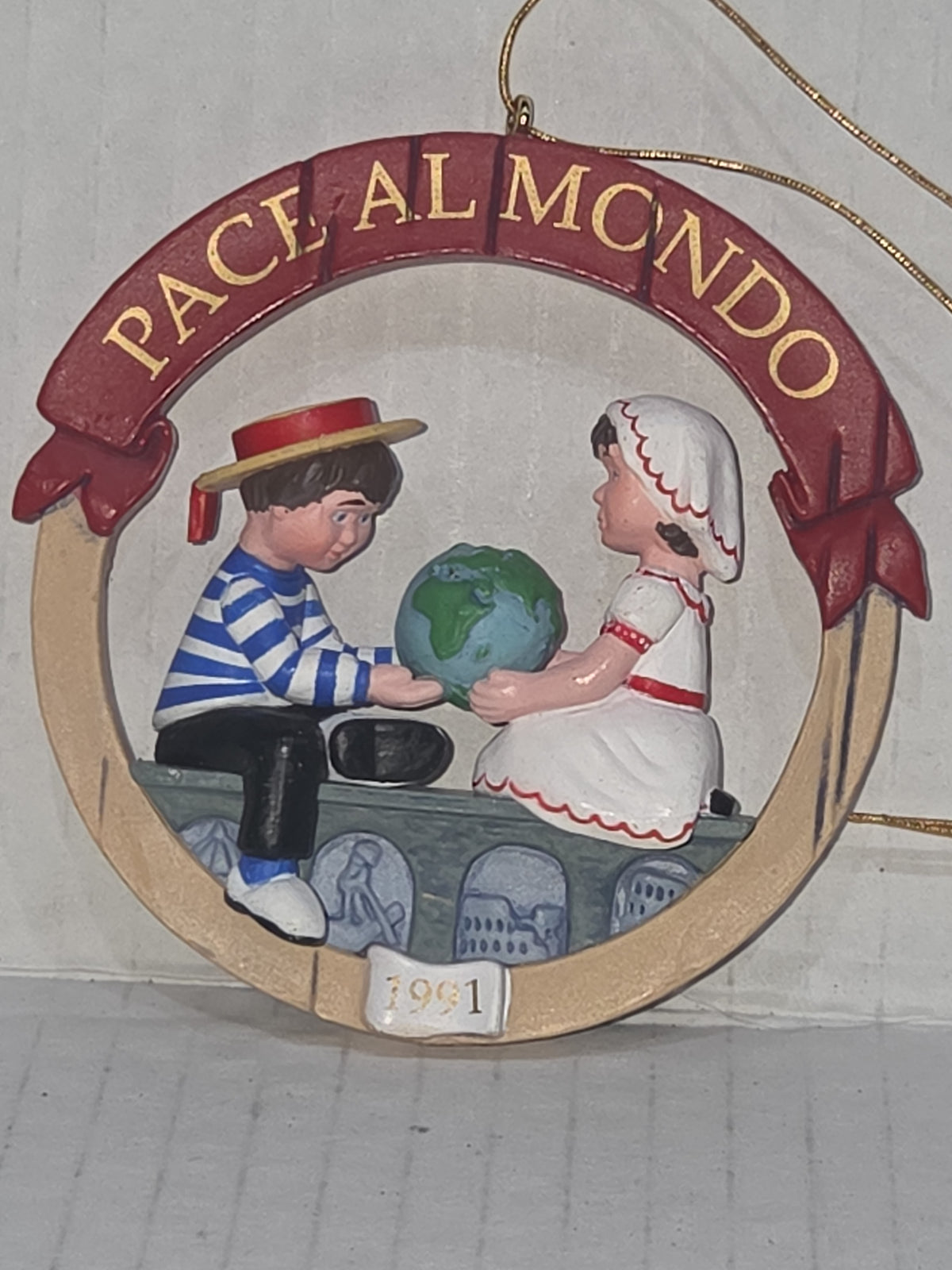 Vintage Hallmark Keepsake Ornament Italy First in Peace on Earth Series 1991