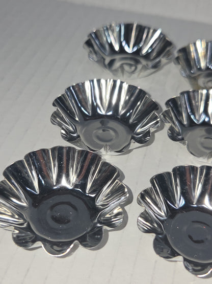 Vintage Miniture Tart Tins Aluminum Scalloped Fluted Baking Pan Mini Pie Set of 12