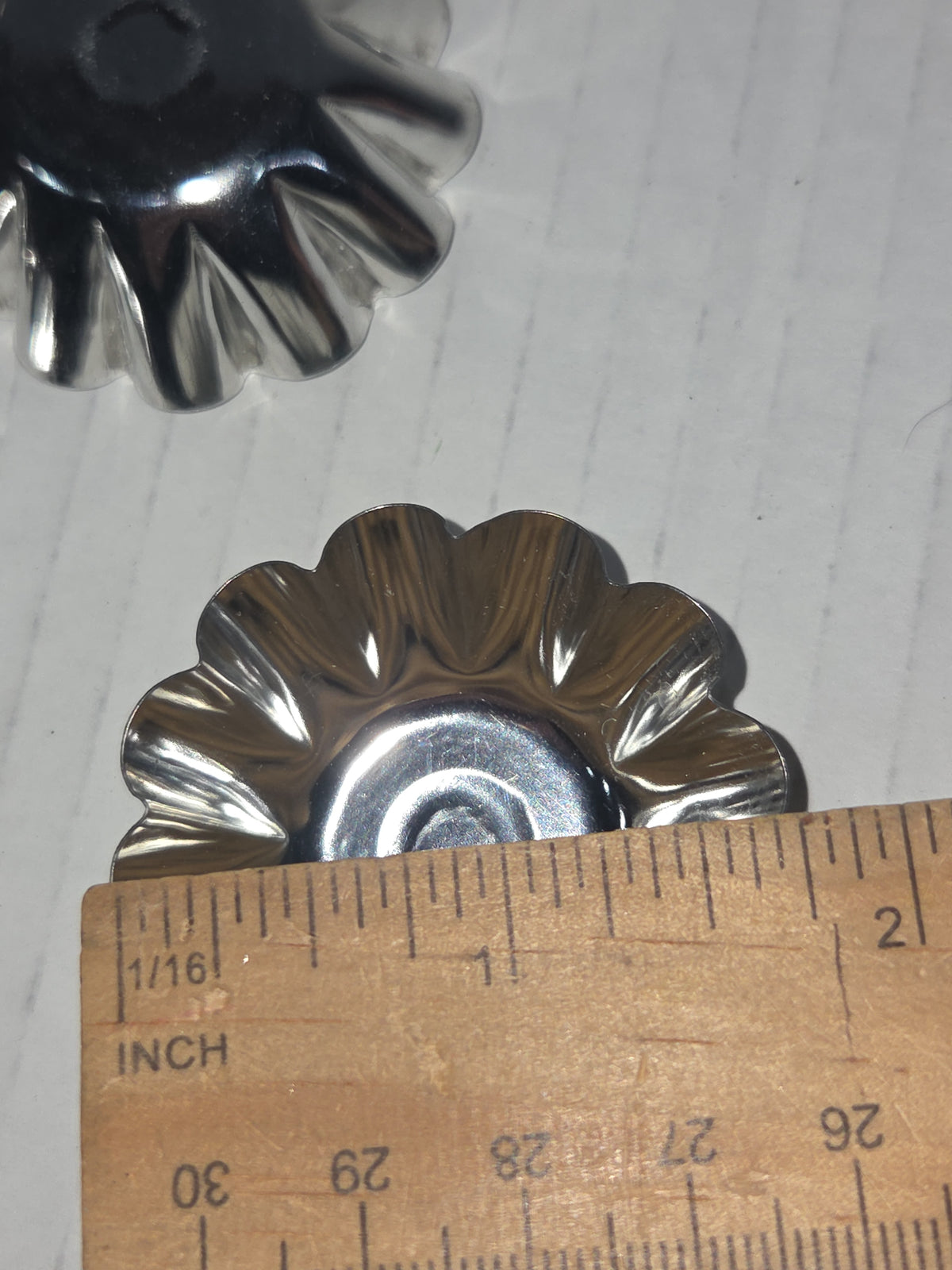 Vintage Miniture Tart Tins Aluminum Scalloped Fluted Baking Pan Mini Pie Set of 12