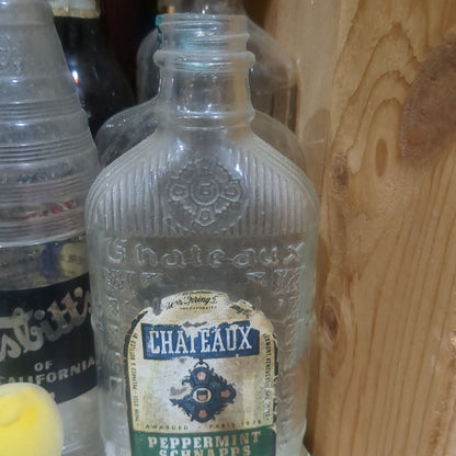 Vintage Liquor Bottle CHATEAUX Peppermint Schnapps vlb1  g2