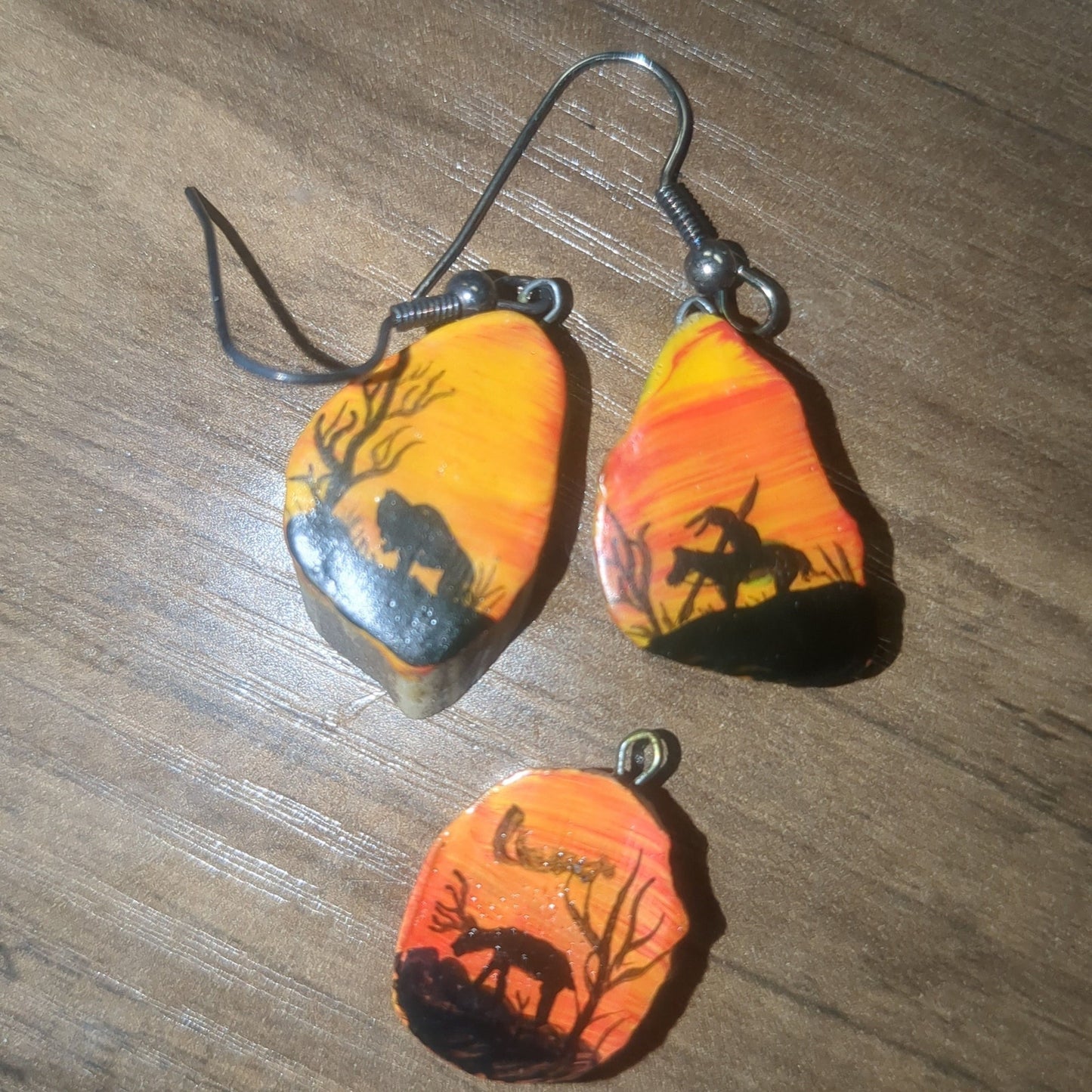 Hand-Painted Deer antler earrings and necklace pendent