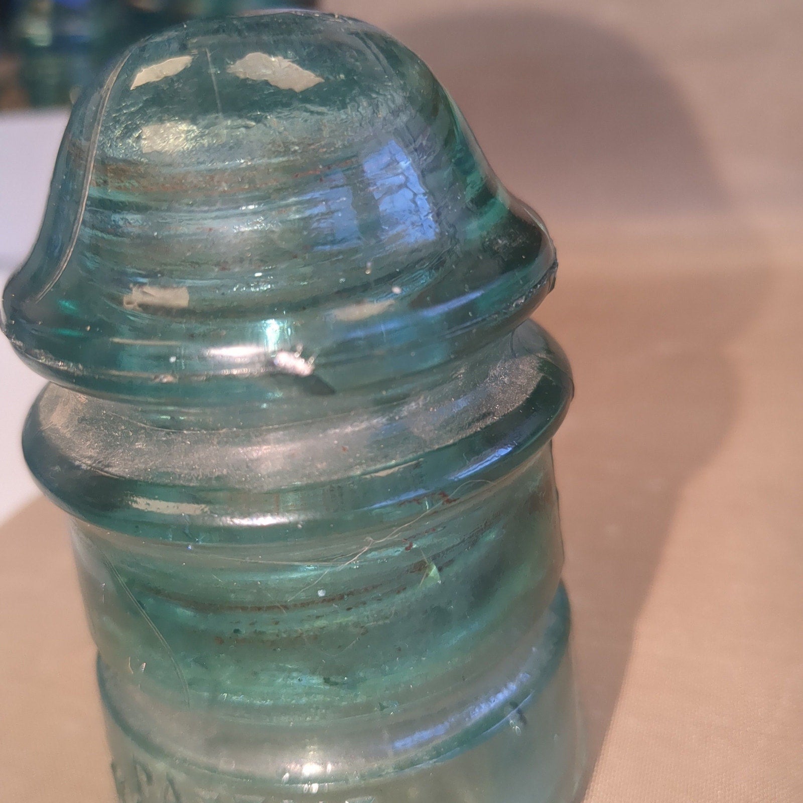 Vintage Hemingray #12 teal green glass insulator h612