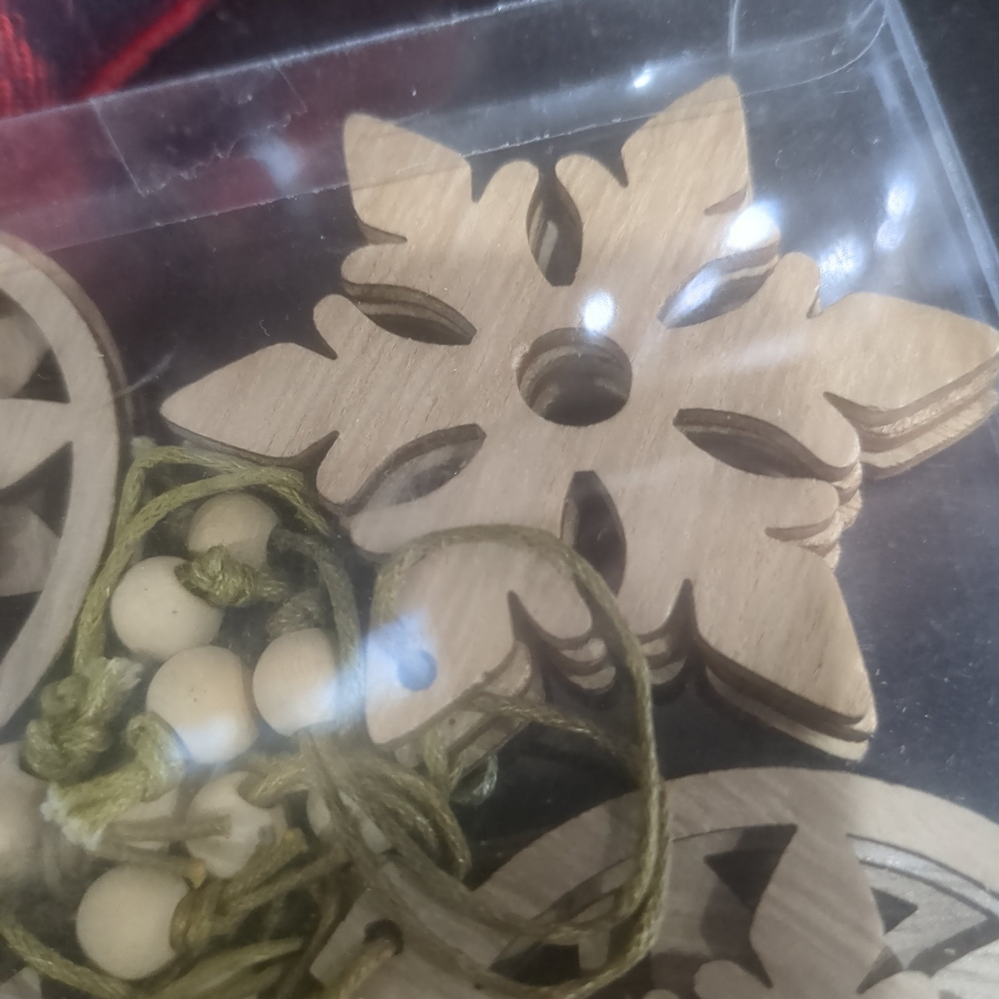 Wooden Snowflake Ornament Set Of 12 CLEARANCE wo90