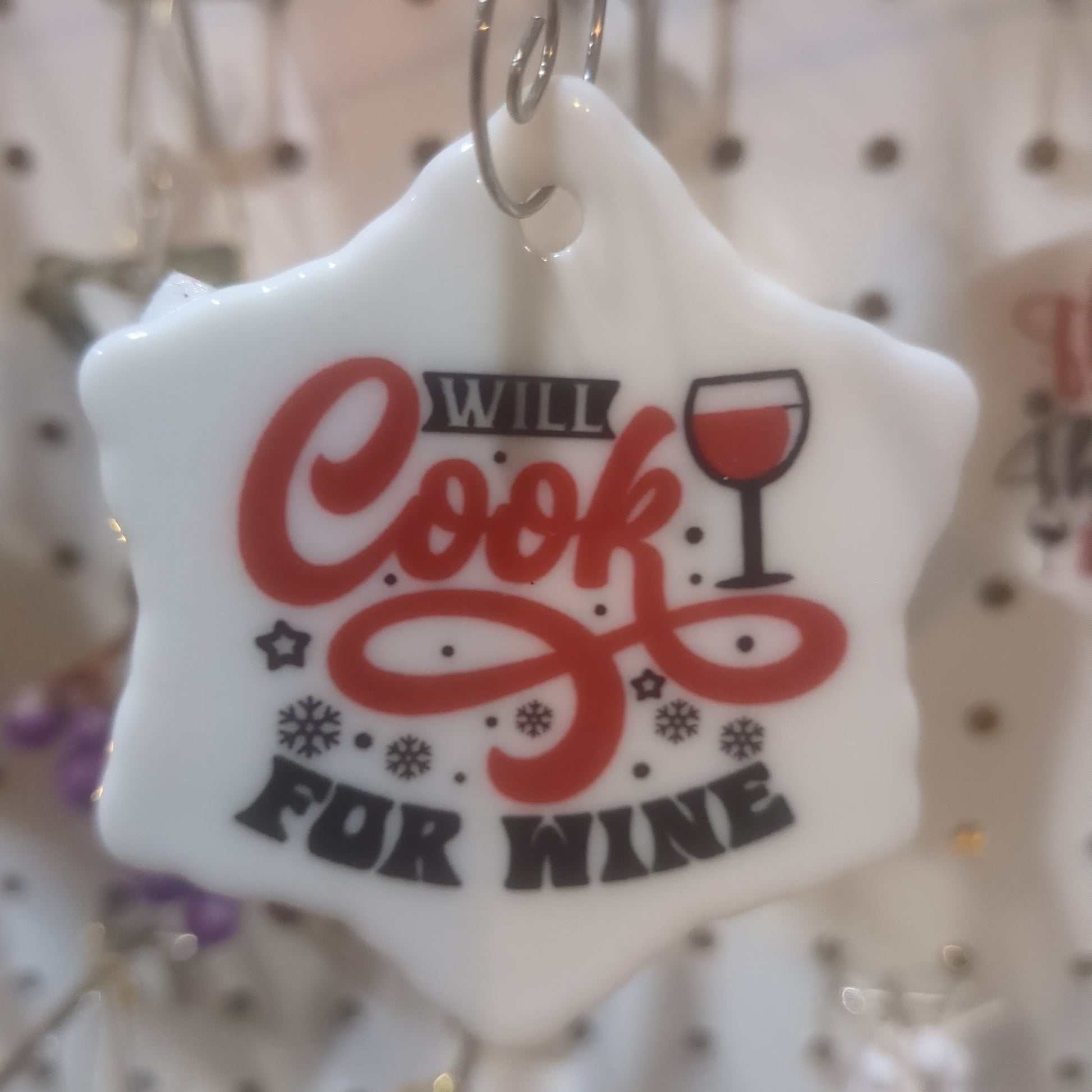 Ceramic wine ornament. Will cook for wine wo22 CLEARANCE