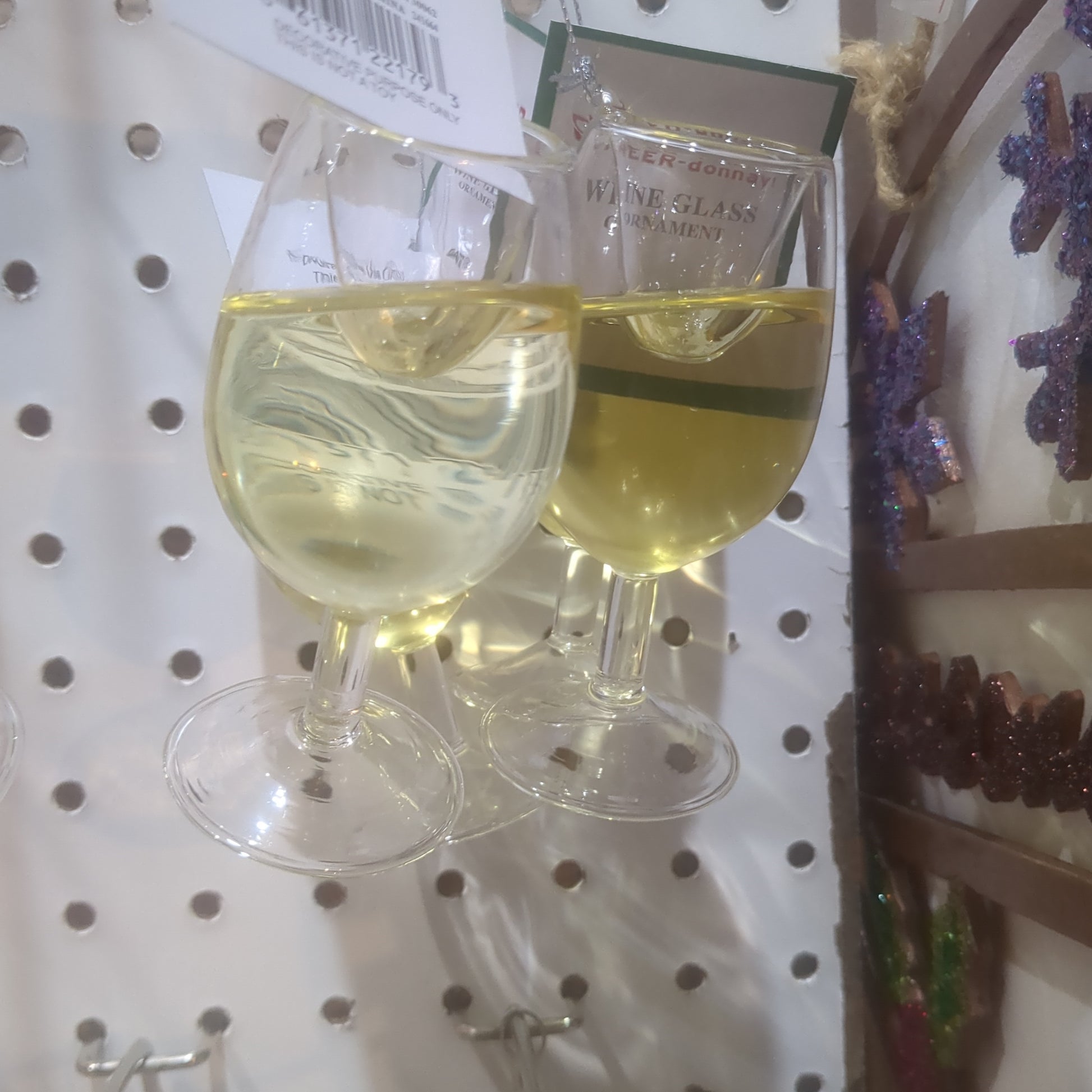 Cheerdonay Wine Glass Ornament wc1