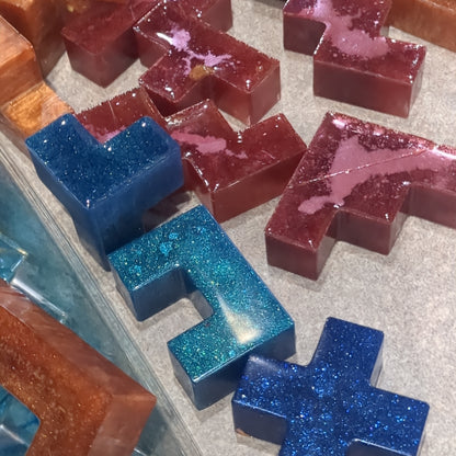 Pyramid game unique gift