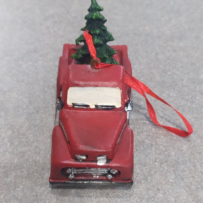 Small Red Truck ornament Polyresin rt7