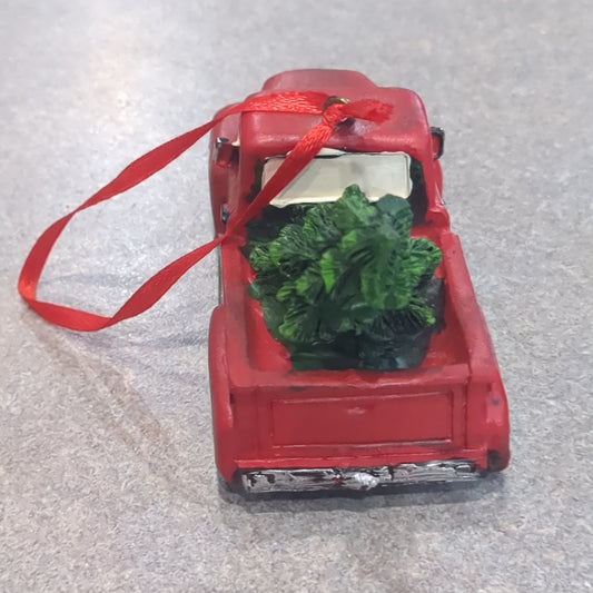 Small Red Truck ornament Polyresin rt7