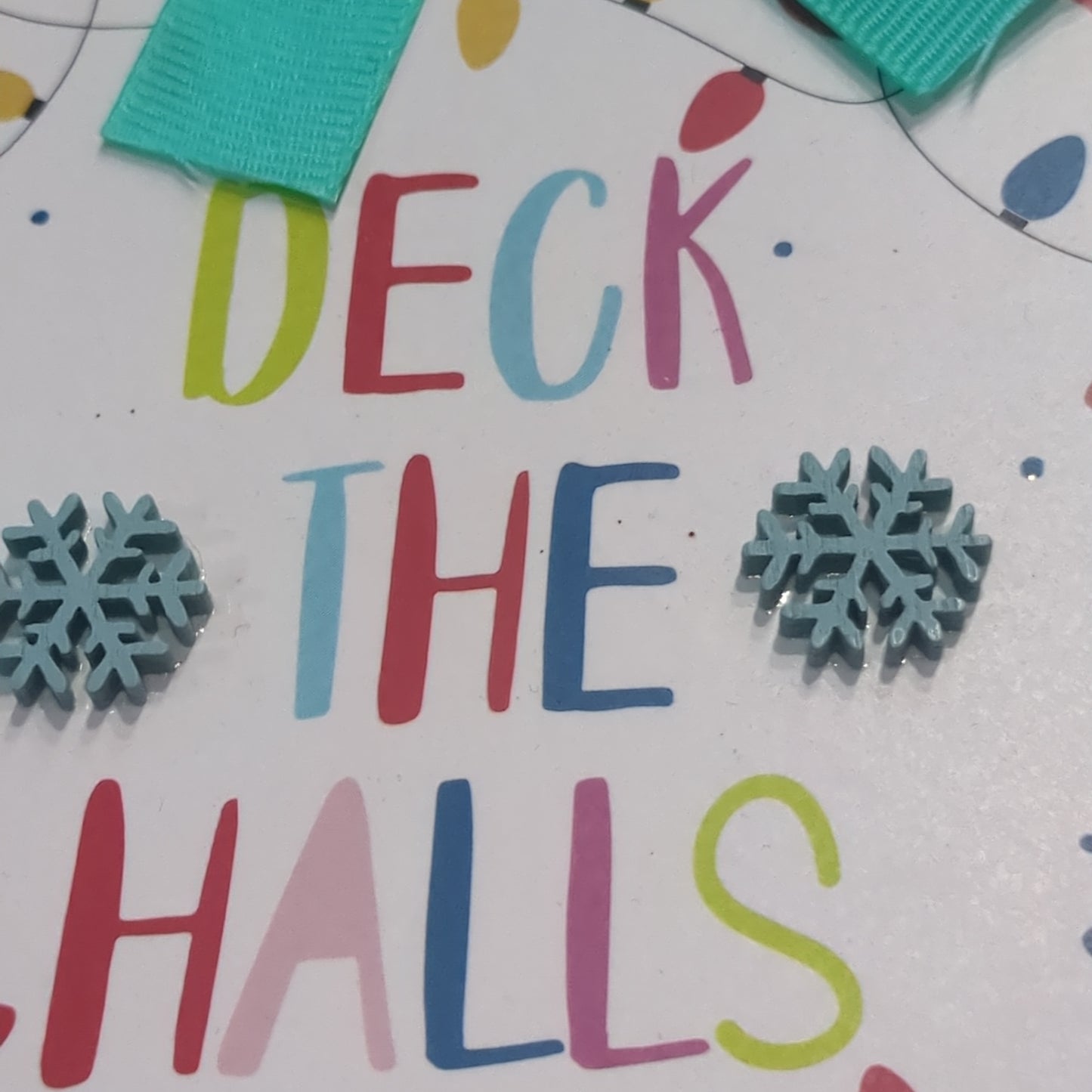 Deck the Halls Ornament CLEARANCE wo87